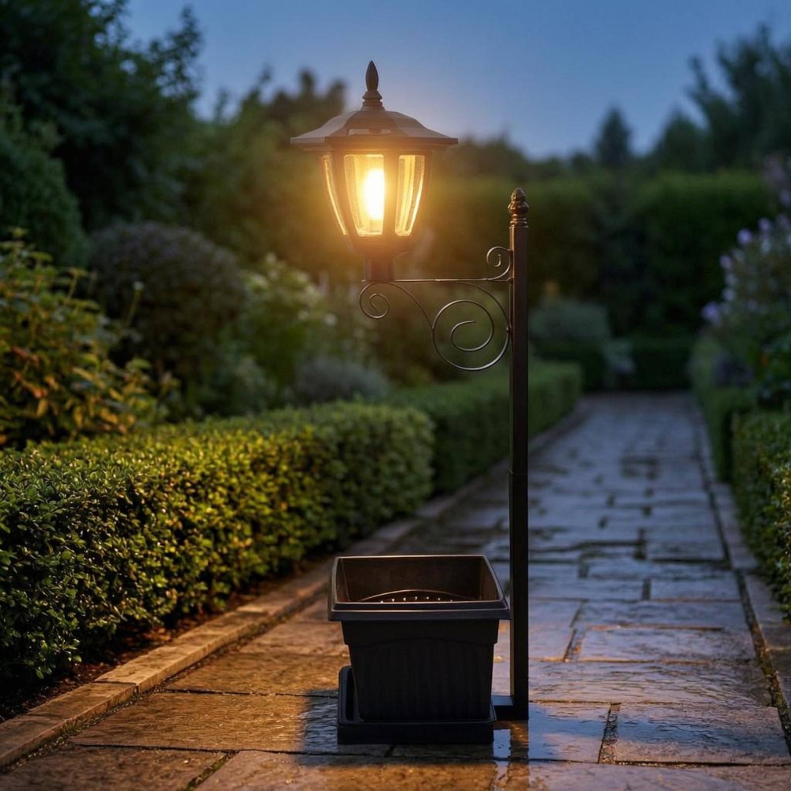 Solar Flower Pot Light Wrought - Outdoor Lighting Decoration recensione e prezzo