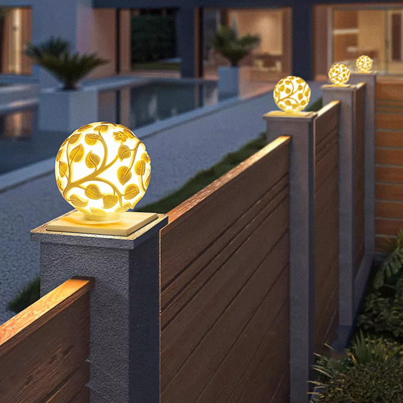 Outdoor column lights solar LE - Outdoor Lighting Decoration recensione e prezzo