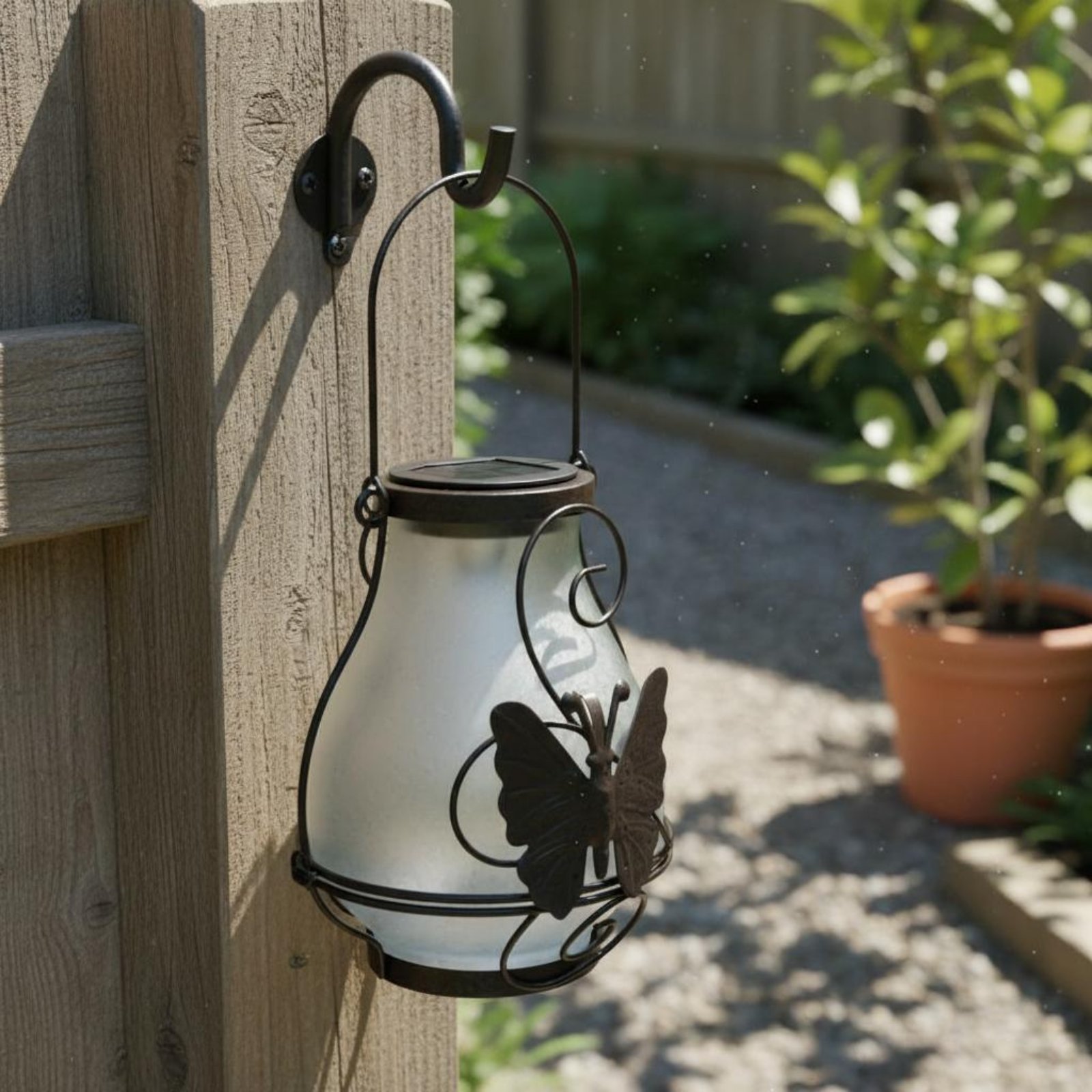 Solar Butterfly Lantern Waterp - Outdoor Lighting Decoration recensione e prezzo